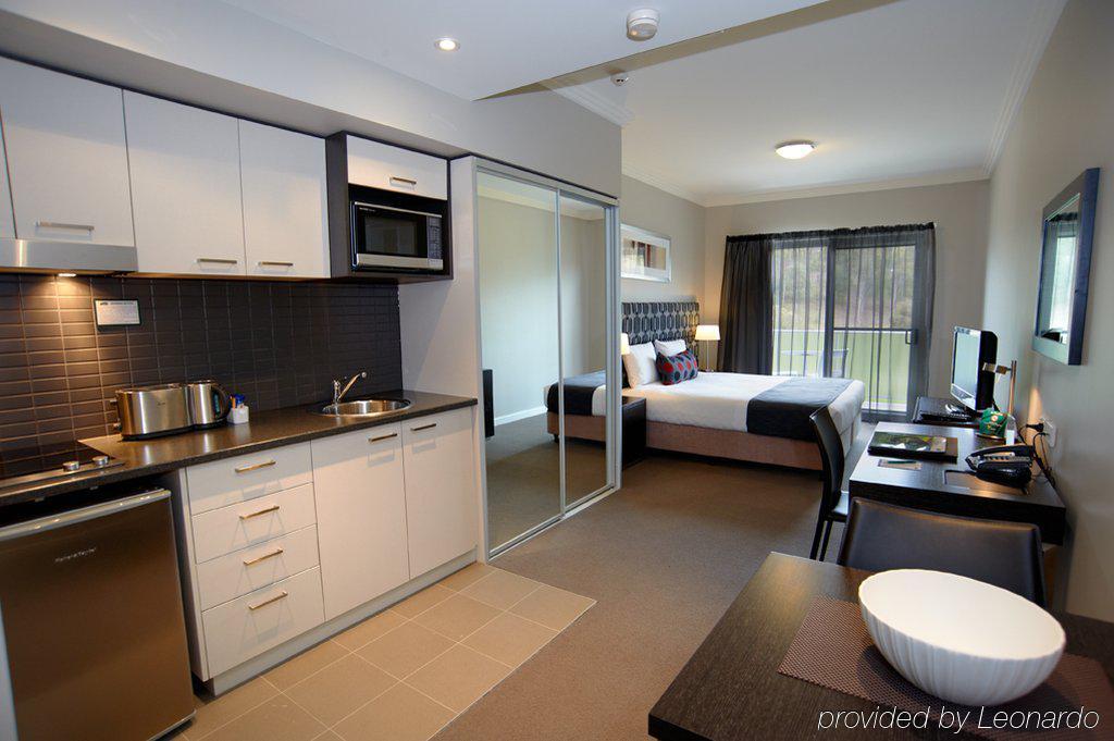 Quest Campbelltown Aparthotel Room photo